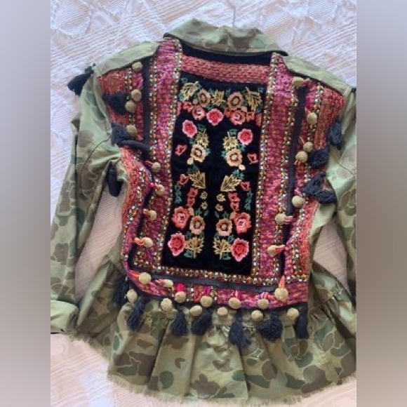 Zara embroidered jacket - Picture 4 of 7